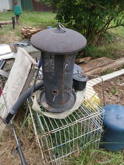 Metal Bird Feeder