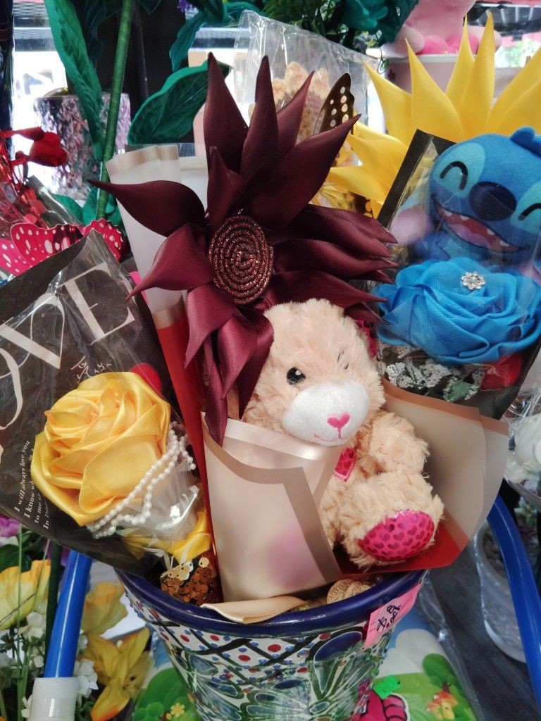 Gifts Flower