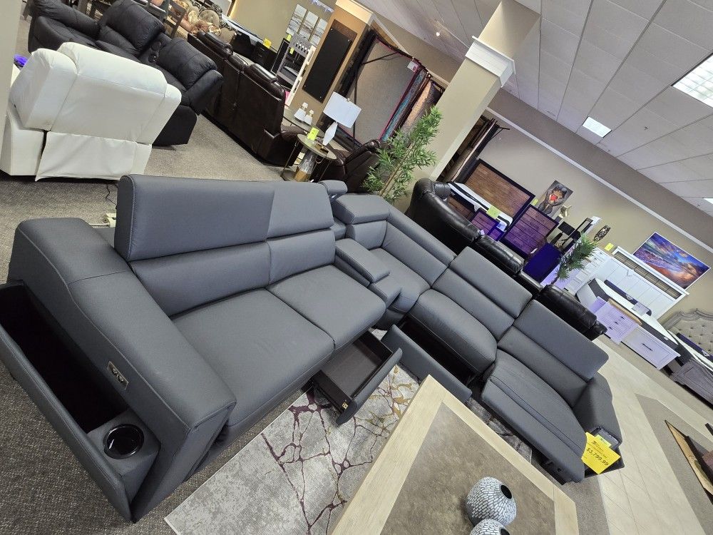 Leather Match 6 Pc. Sectional