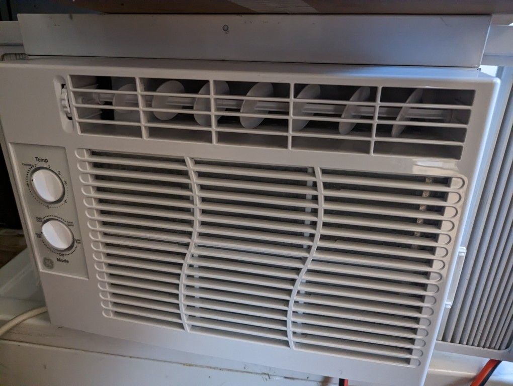 5,000 Btu Air Conditioner 