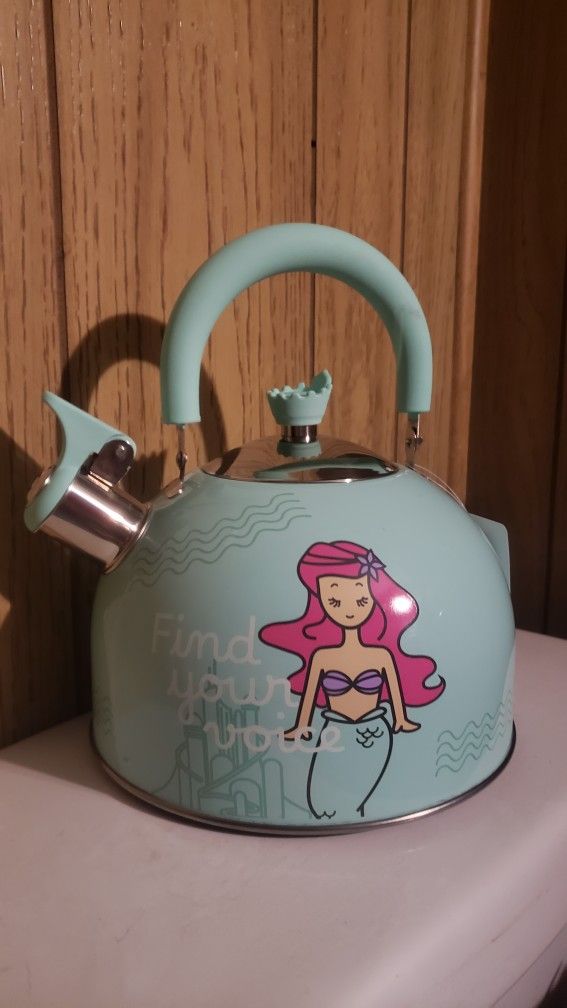 New Disney The Little Mermaid Princess Ariel tea kettle teapot.