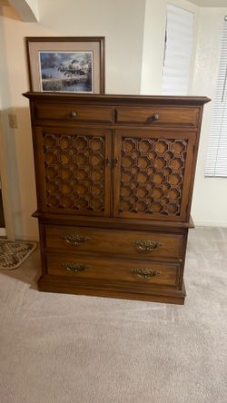 Vintage Sherrill Elm Chest