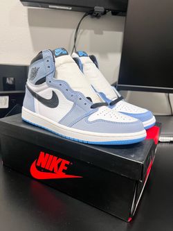 Jordan 1 Retro High OG University Blue Size 9