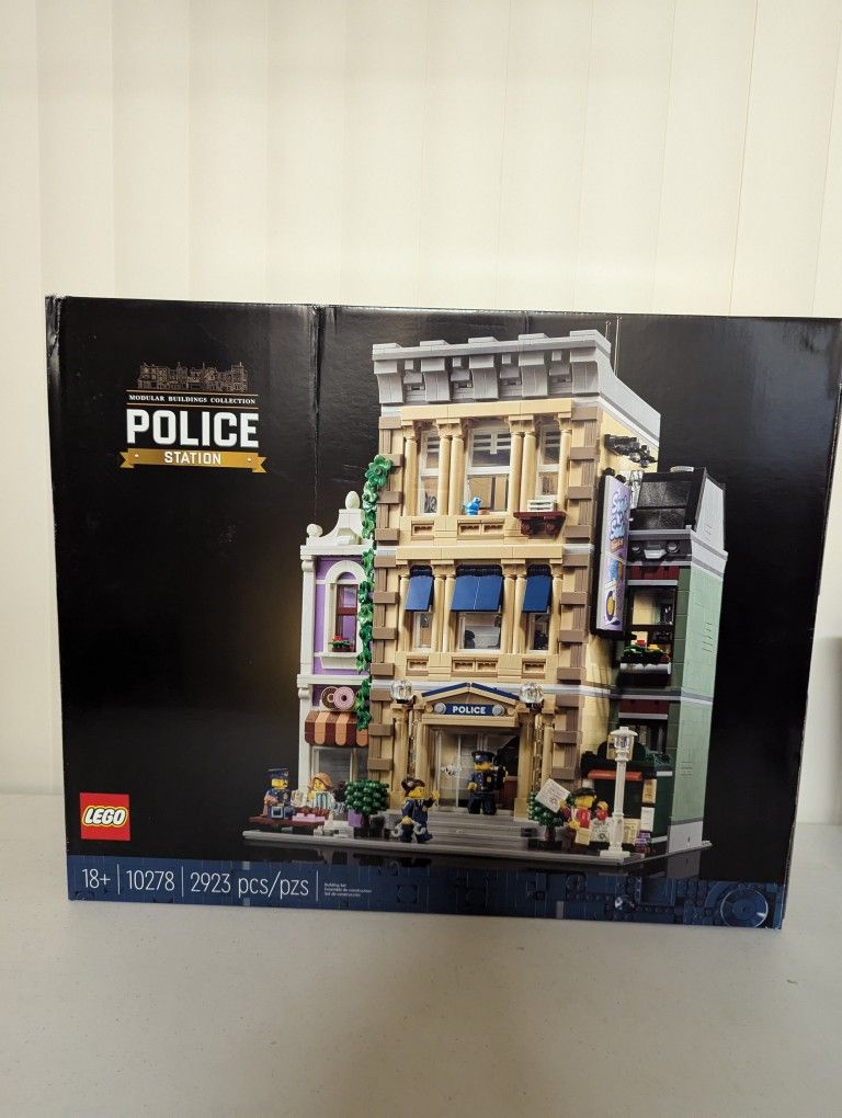 Lego 10278 Police Station 