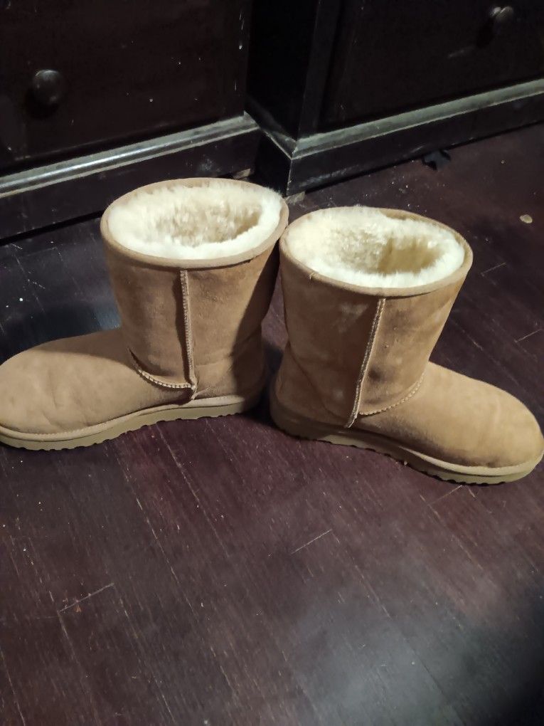 Uggs Brown Women Boots Size 10
