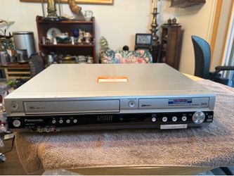 Panasonic DMR-ES35V DVD VHS Recorder Player VCR Combo - NO Remote