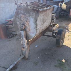 Máquina Para Mortero Trabaja Al 100 Motor Honda 13 Caballo 