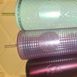 Unos Estan Nuevos Y Otros Poco Uso 