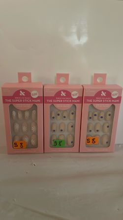 Olive & June press on nails