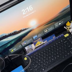 HP COMPUTER WITH EXTRAS