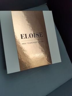 Eloise Tear Drop Brush