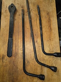 Lug Wrenches