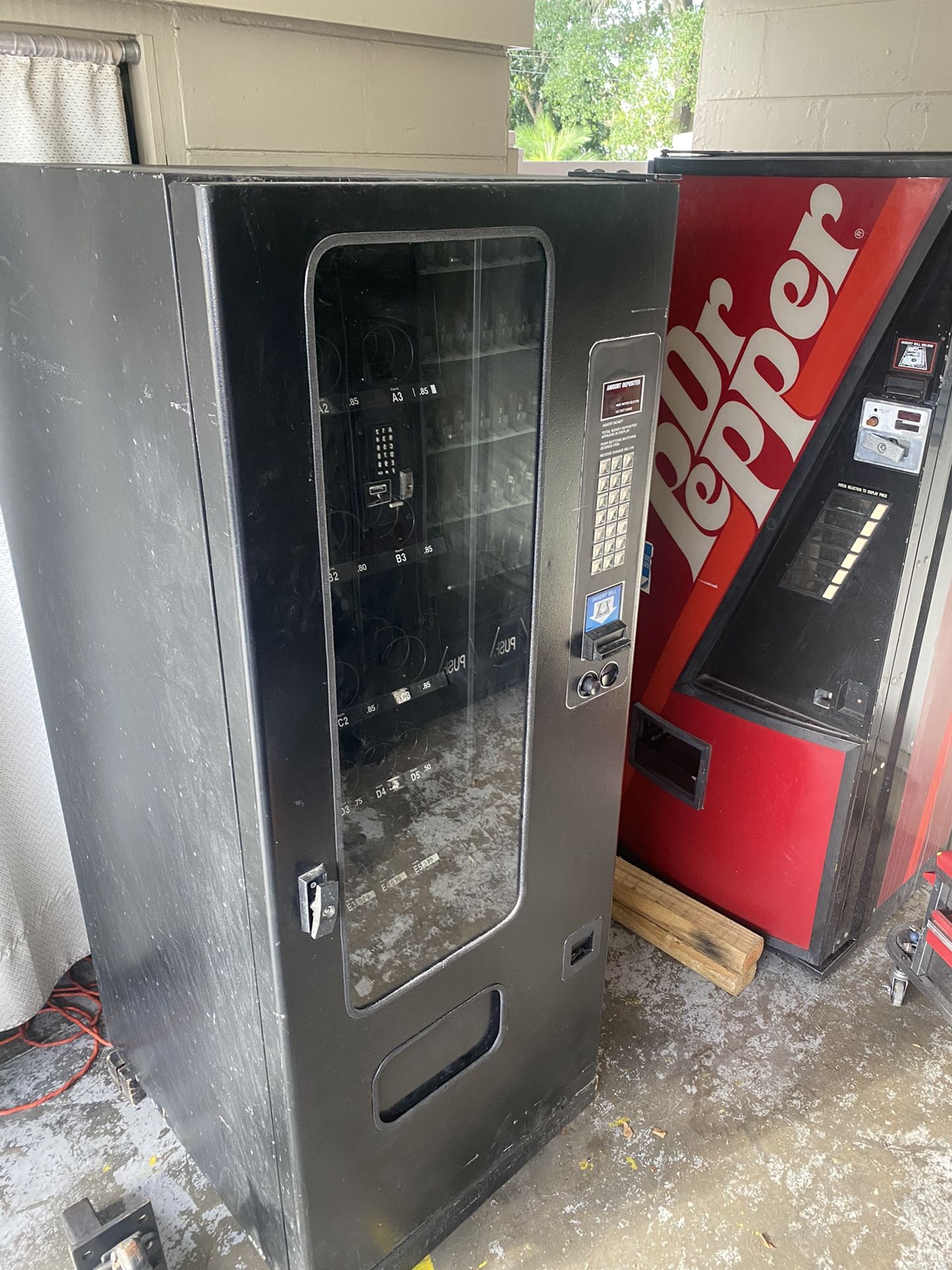 Snack Vending Machine