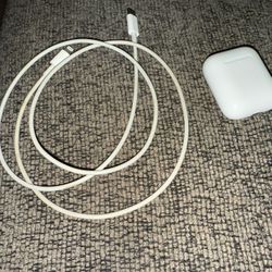 AirPods 2 With Charger Case & Cord