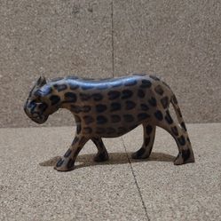 Vintage Hand Carved Wood Leopard Figurine African Folk Art 3" Tall 
