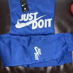 Mens Nike suits sizes s,m,2x,3x $70 each hmu ☝️🔥💯👀