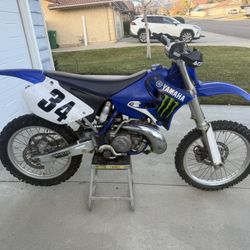 Yz250
