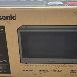 Panasonic NN-SN67K Microwave Oven