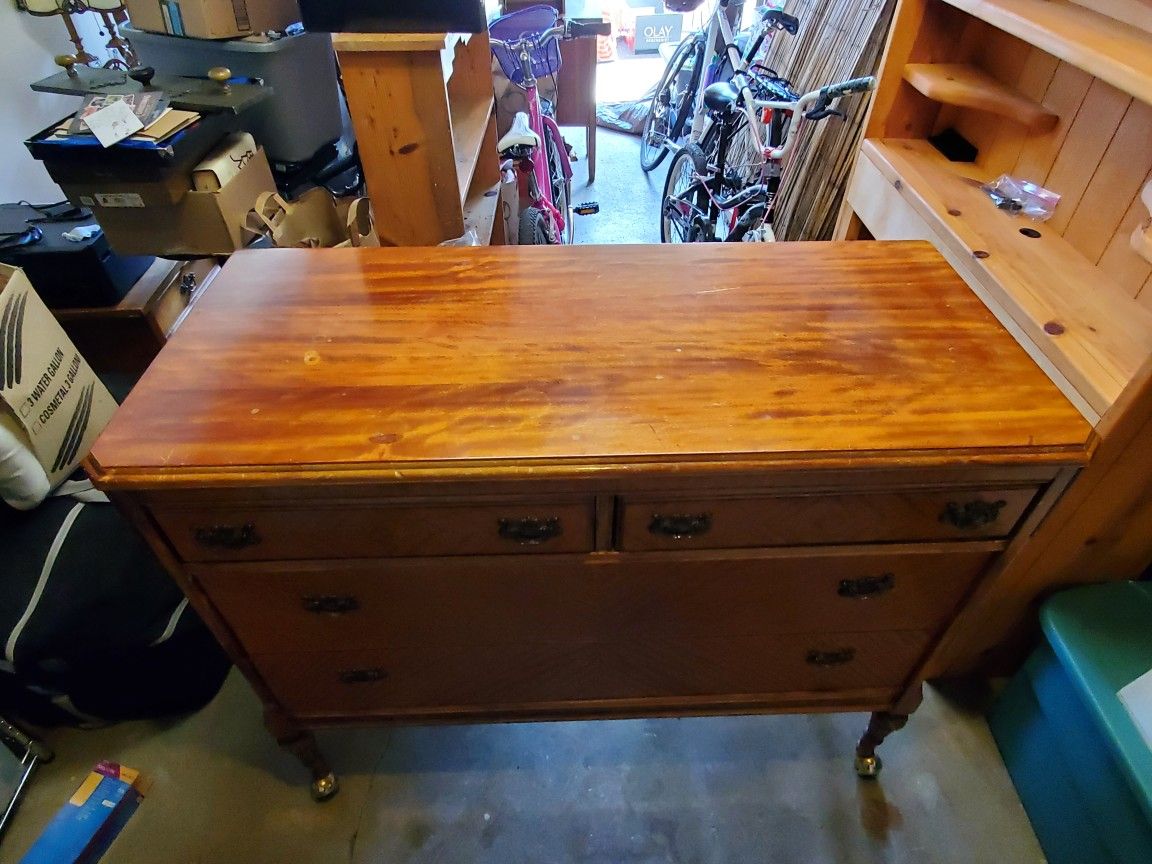 Antique Dresser for Sale in Steilacoom, WA OfferUp