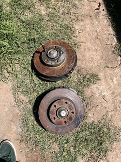 BMW E36 Front Spindles