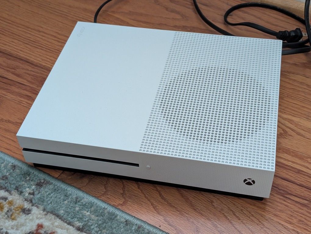 Xbox One S