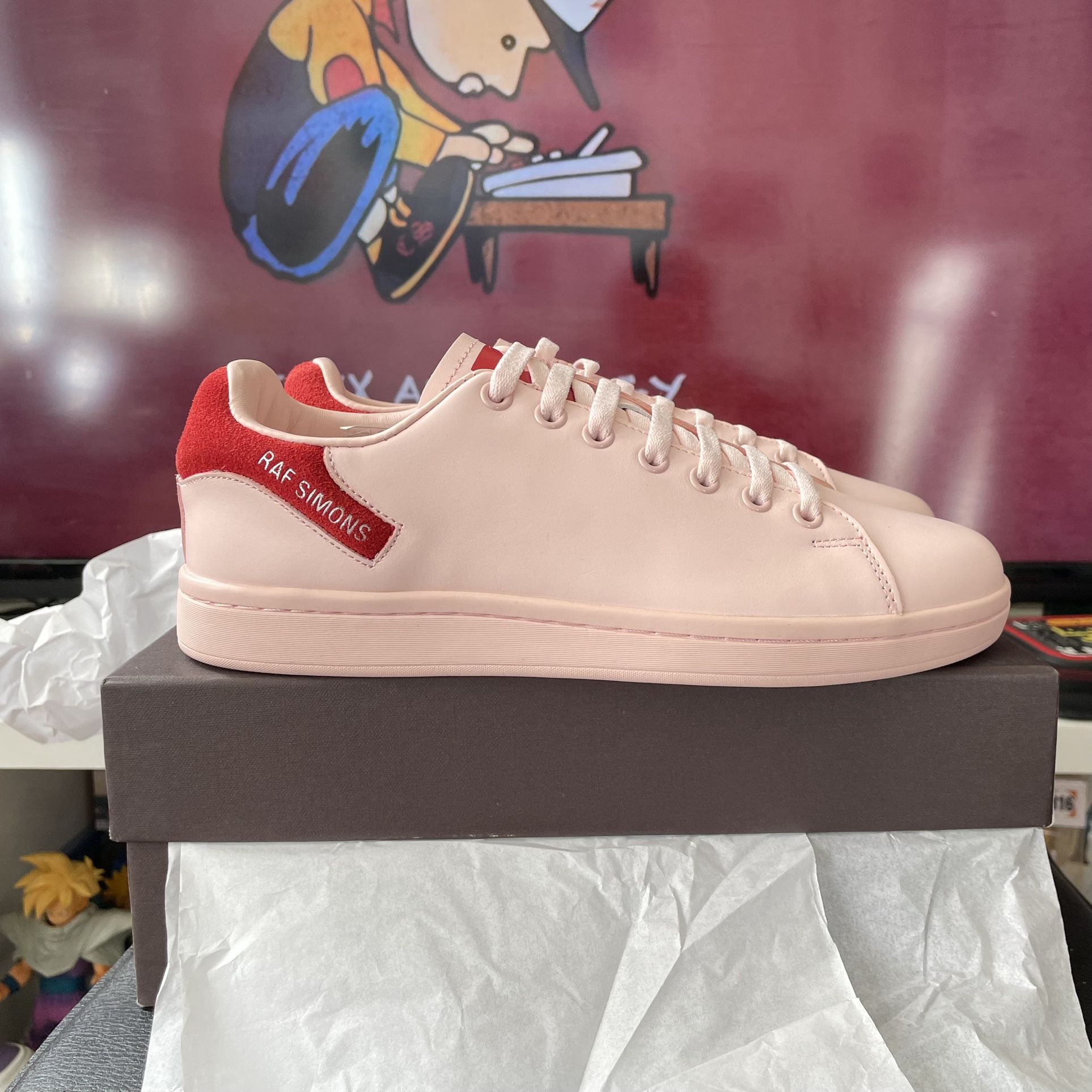 Multiple Sizes DS Raf Simons Orion Runner Low Top Sneakers Pink