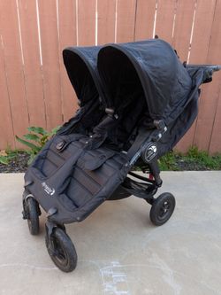 Baby Jogger City Mini GT
Double Stroller- Black