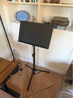 Music stand