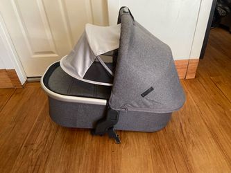 Uppababy stroller bassinet