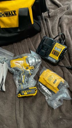 dewalt 1/2  brushless mid -range impact kit