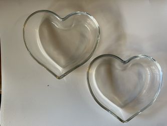 16 Glass Hearts