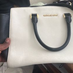 Michael Kors Purse for Sale