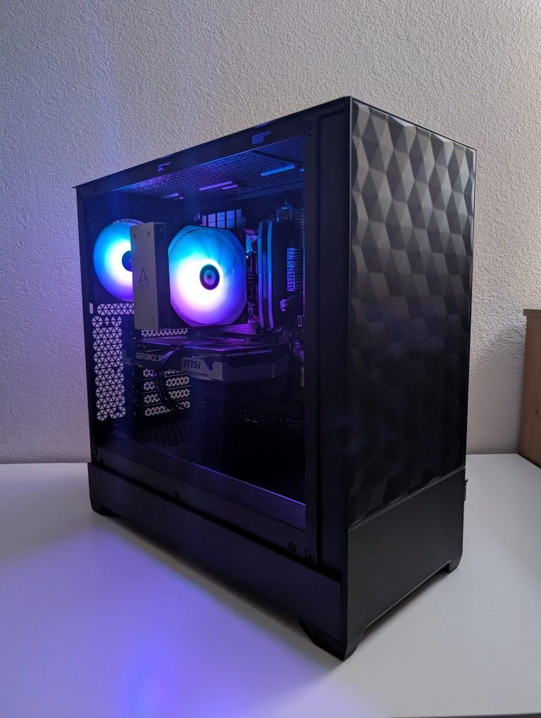 High End Gaming PC (Ryzen 7700, RTX 5060 Ti 16GB, 32GB DDR5, 1TB SSD)