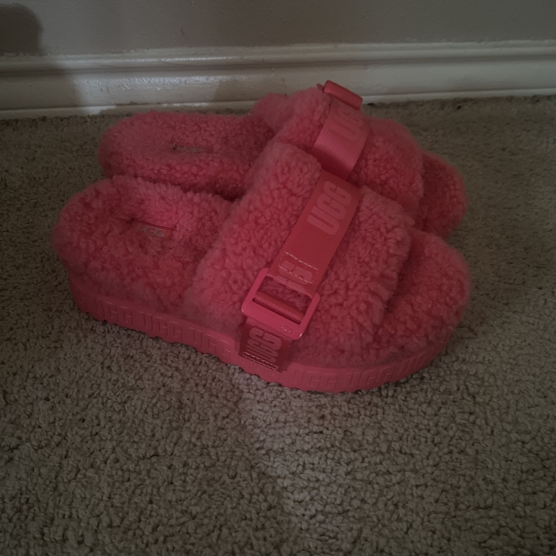 Uggs Slippers