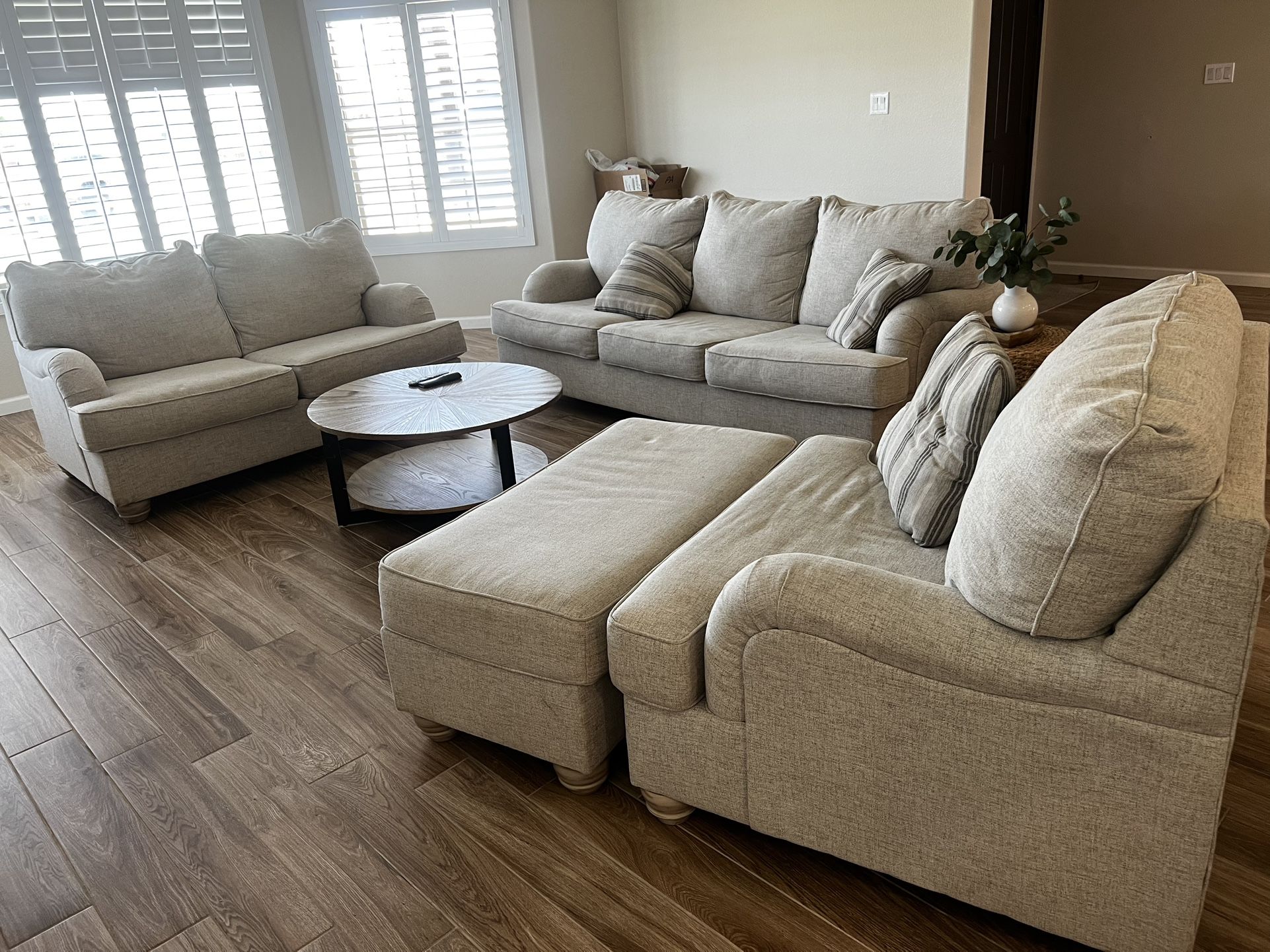 Americas Furniture Sofa Set 