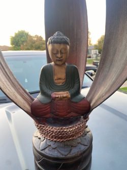 Decorative Buddha Statue with Wood Leaf Display