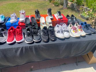Assorted Nike tennis