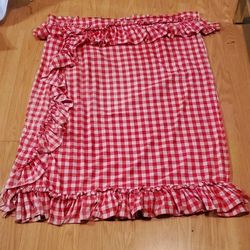 Red And White Buffalo Check Curtain..size 54 X36..maybe Fit Kitchen Window..ruffles With Opening In The Middle..good Condition!