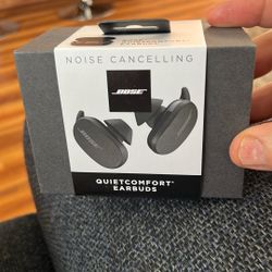 BOSE QUIET CONFORT EARBUDS