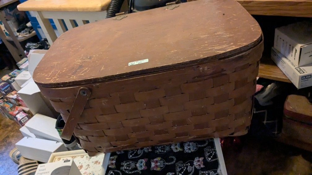 Vintage Bentwood large picnic basket