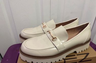 Platform shoes