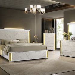 Bedroom Queen Set $54 Down