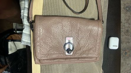 pink purse