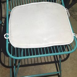 Ella Outdoor Wire Counter Stools W/ Cushion 