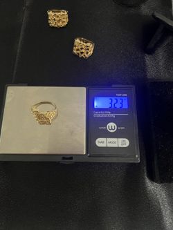 10k gold nugget LA ring size 8 3.2g