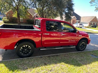 2009 Nissan Titian SE
