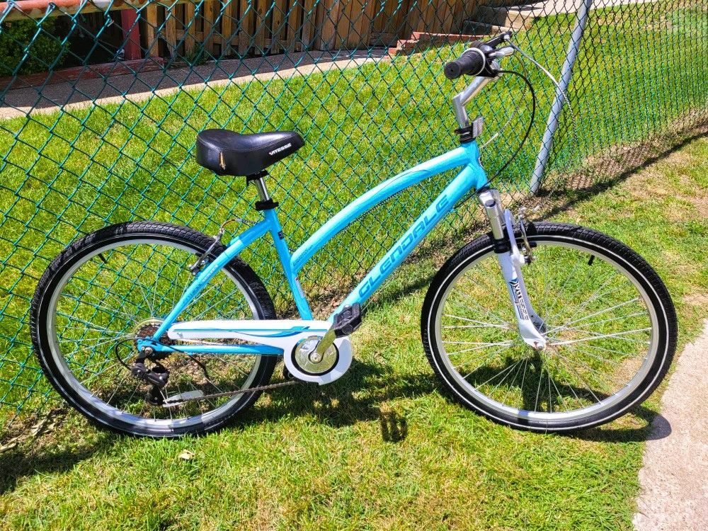 GLENDALE 26 INCH 7 SPEED CRUISER