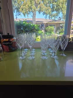 Crystal Wine And Champagne Glasses 