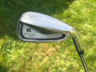 Men’s right-handed Lynx Black Cat 5 iron in Like New condition