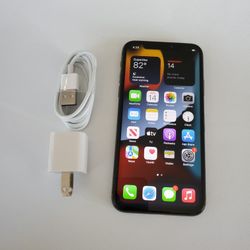 iPhone X 256gb - UNLOCKED - Like New  